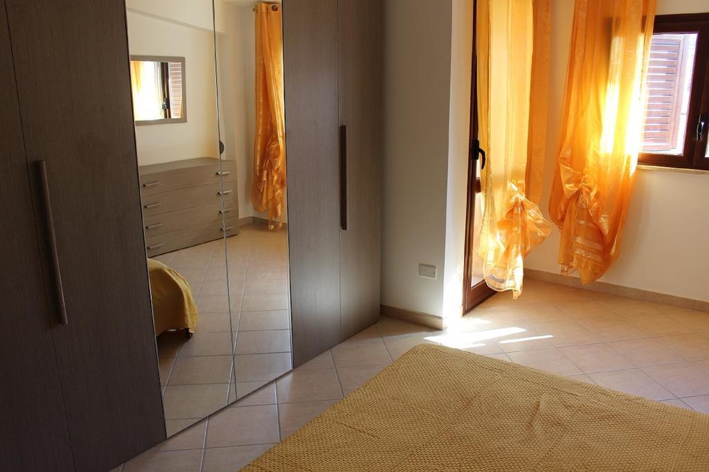 Case Vacanze Orlando ترابيتو الغرفة الصورة